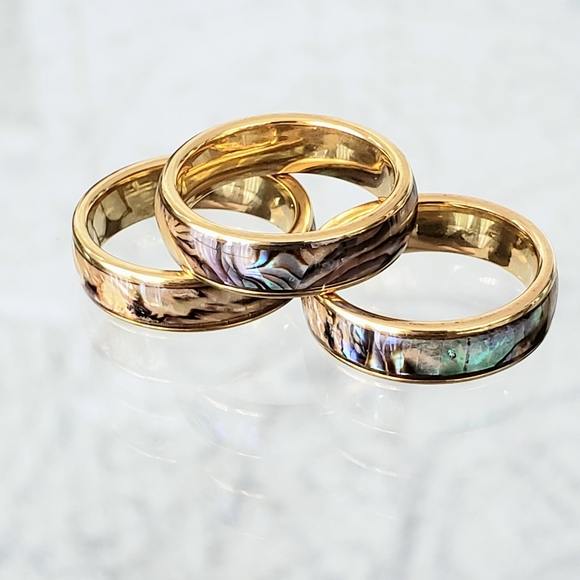 Natural abalone shell ring - Picture 3 of 5